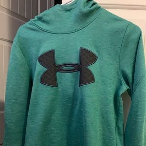 Underarmour sweatshirt
